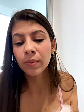 Lenapink19 online show from October 31, 9:49 pm