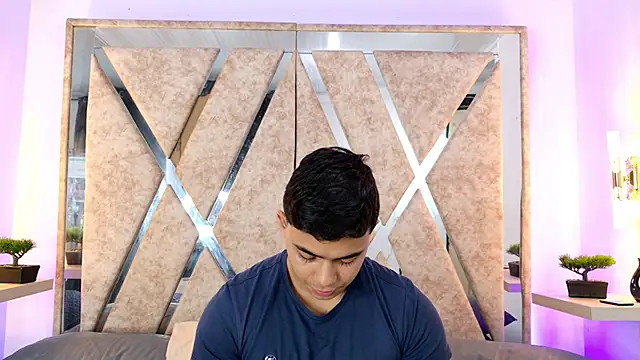 jayd muscle online show from December 16, 3:44 am