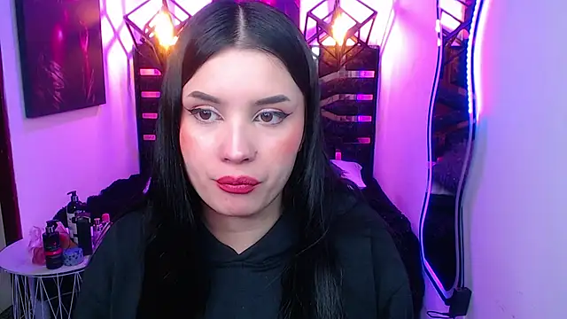 Natalie loffreda online show from May 29, 12:03 pm