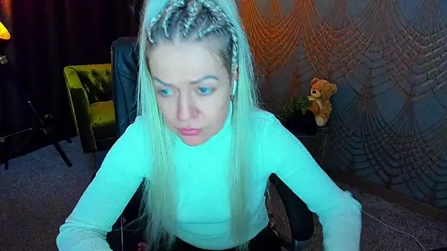 Snapshot of Anna_Snows chatting on April 24, 5:21 am Anna Snows online show from April 24, 5:21 am