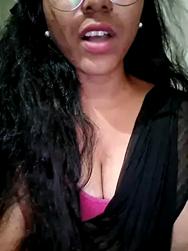 Snapshot of Telugu___Sexygirl___Naidu chatting on October 15, 3:56 pm Telugu   Sexygirl   Naidu online show from October 15, 3:56 pm