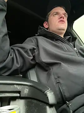 cumitted online show from January 12, 8:47 pm