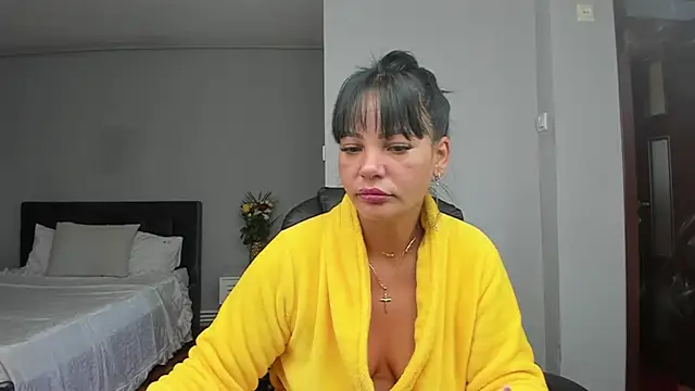 Ella sweety00 online show from October 5, 5:28 am