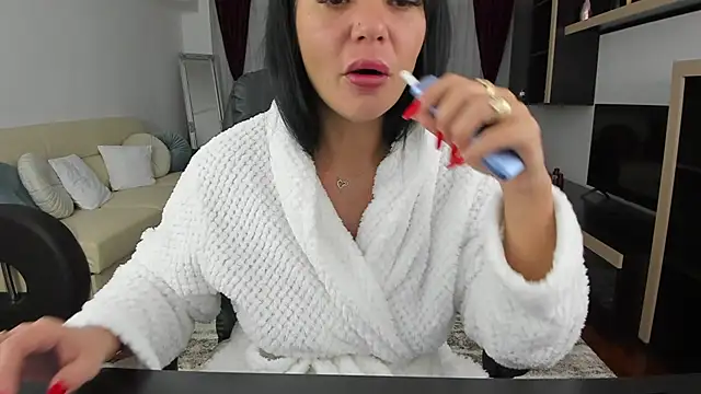 Ella sweety00 online show from January 15, 3:16 pm