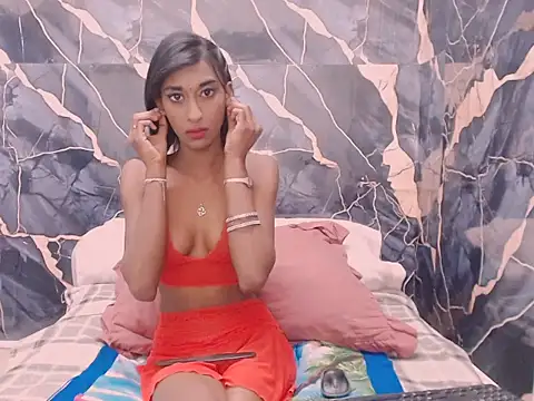 Snapshot of indiansunglaze4u69 chatting on October 17, 6:49 am indiansunglaze4u69 online show from October 17, 6:49 am