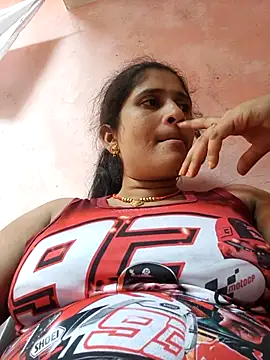 Snapshot of Hot-piuy chatting on September 21, 10:28 am Hot-piuy online show from September 21, 10:28 am