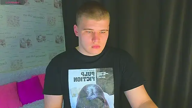 kittenmurr online show from October 16, 4:30 pm