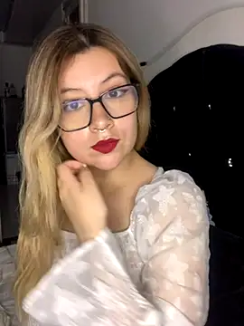 Blair Bunnyy online show from October 29, 7:21 am