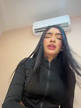 jenn fit online show from January 11, 2:27 am