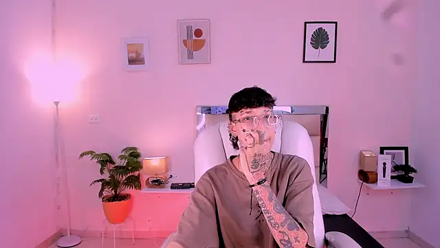 Luci Rose online show from November 15, 1:58 am