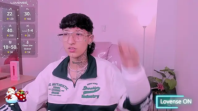 Luci Rose online show from December 19, 8:49 pm