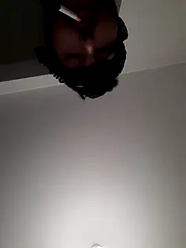 lukeluke69 online show from February 2, 8:29 pm