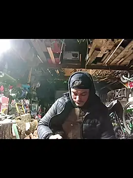 twistafatpipe online show from December 15, 9:13 am