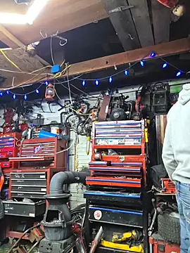 twistafatpipe online show from March 1, 4:14 am