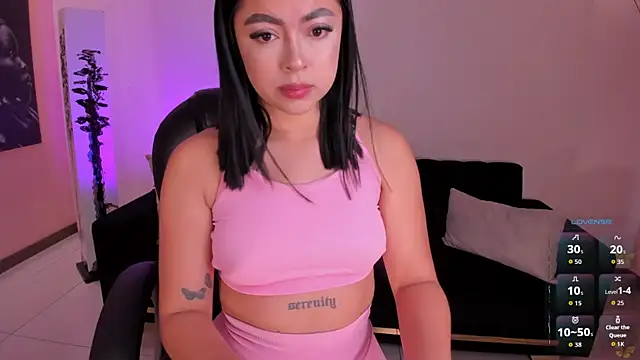 Snapshot of NataliaGaret chatting on June 19, 10:08 am NataliaGaret online show from June 19, 10:08 am