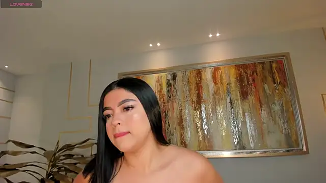 Snapshot of NataliaGaret chatting on June 22, 10:12 am NataliaGaret online show from June 22, 10:12 am