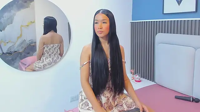 lily  star online show from March 19, 3:32 am