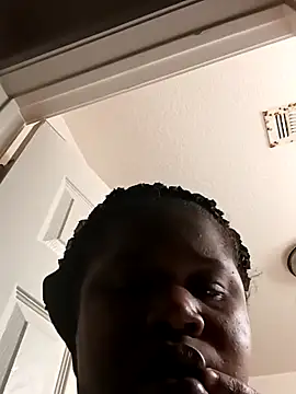 Snapshot of Candy_Head chatting on November 2, 5:10 am Candy Head online show from November 2, 5:10 am