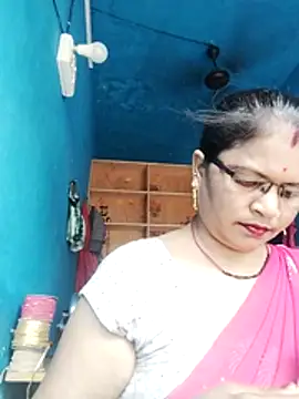 Bhavna hot online show from August 6, 8:05 am