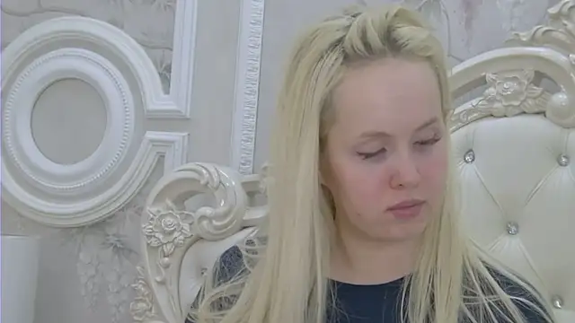 EllieFrosty  online show from March 15, 3:56 am