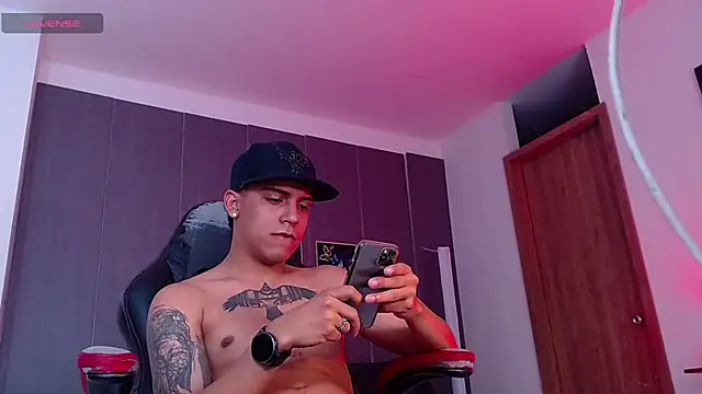 david santos16 online show from October 7, 4:09 am