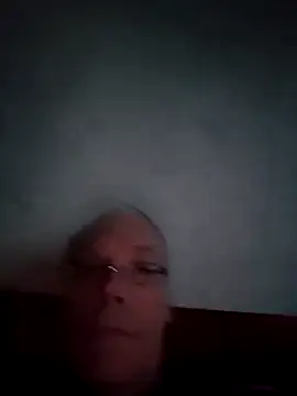 Snapshot of VOSGIEN87 chatting on March 1, 6:37 am VOSGIEN87 online show from March 1, 6:37 am