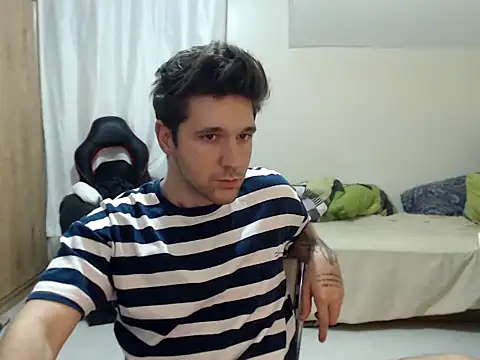 Snapshot of 2handsomemann chatting on September 26, 9:08 pm 2handsomemann online show from September 26, 9:08 pm
