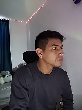 Juann-cock online show from February 4, 1:28 pm