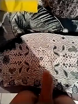 KingMaxiZ online show from February 15, 5:04 am