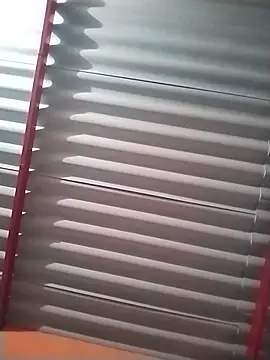 KingMaxiZ online show from May 17, 4:43 am