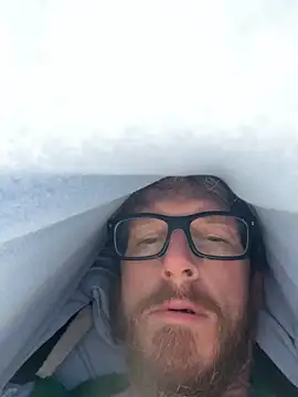 Snapshot of 66Retro99 chatting on March 4, 7:47 am 66Retro99 online show from March 4, 7:47 am