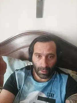 Jose1985oliveira online show from March 28, 2:16 pm