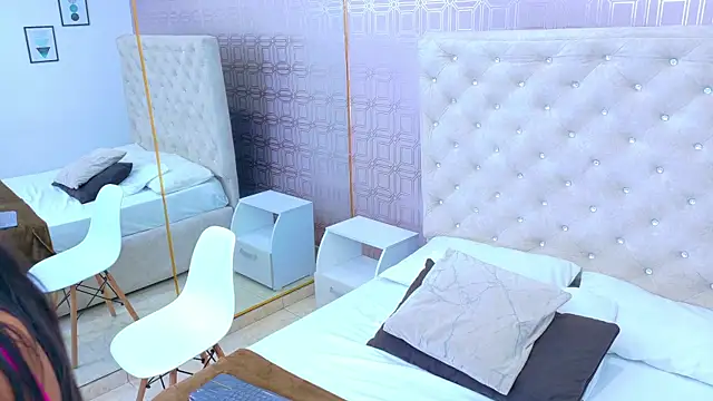 Snapshot of Samanta_Isel chatting on March 3, 3:12 am Samanta Isel online show from March 3, 3:12 am