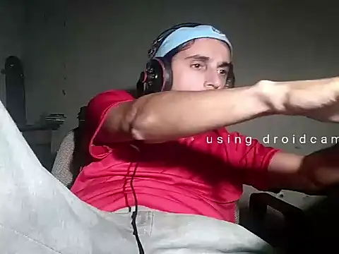 Snapshot of papito20cm chatting on January 10, 5:09 am papito20cm online show from January 10, 5:09 am