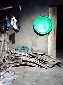 quynhkoolbae online show from March 24, 1:05 pm