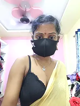 mounika26 online show from October 4, 5:44 pm