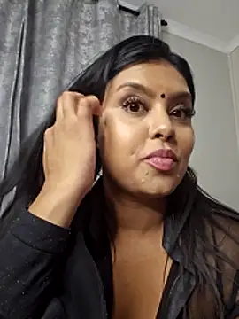 Indian GlowingMiax online show from November 30, 3:38 pm