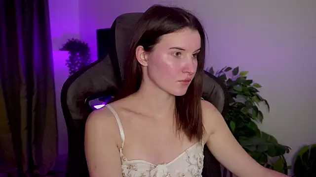 AgataWillis online show from October 3, 11:29 am