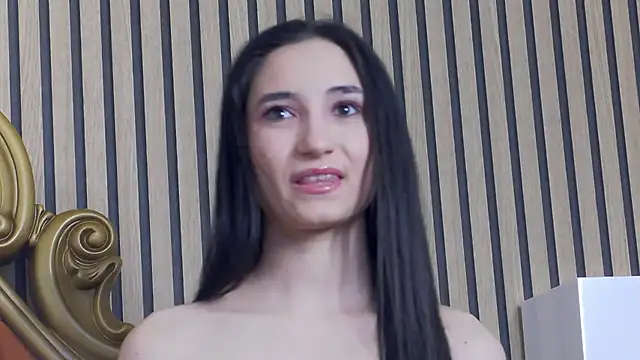 CarolinaBlair online show from March 7, 2:14 pm