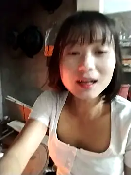 linda bae00 online show from December 2, 12:49 am