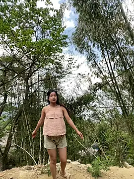 beobeo 2xx online show from April 11, 8:18 am