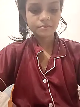 Snapshot of Komal0099 chatting on September 29, 2:44 pm Komal0099 online show from September 29, 2:44 pm