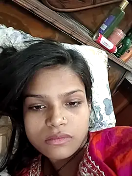 Snapshot of Komal0099 chatting on November 19, 3:56 pm Komal0099 online show from November 19, 3:56 pm