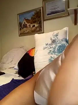 Missparis online show from November 21, 8:29 pm