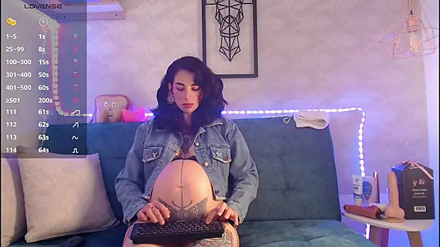Snapshot of _lovely_celeste chatting on October 8, 7:33 pm lovely celeste online show from October 8, 7:33 pm