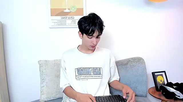 Snapshot of dear_jeycot chatting on December 1, 12:43 pm dear jeycot online show from December 1, 12:43 pm