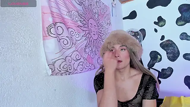 brihanna cooper online show from November 18, 2:21 pm