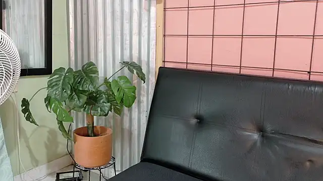 Daiisy kiss online show from February 4, 7:58 am