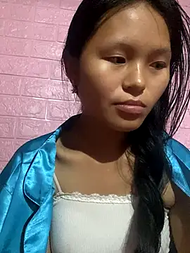 milo bae online show from November 2, 6:16 am