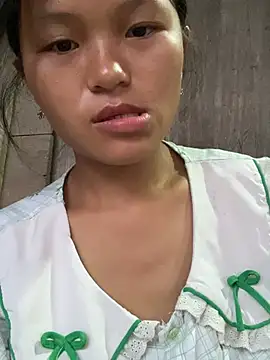 Snapshot of milo_bae chatting on July 12, 10:23 pm milo bae online show from July 12, 10:23 pm